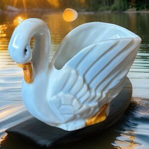 Swan Figural Cigarette Toothpick Holder Small Planter 3.25x1.75x2.8" Vtg Japan